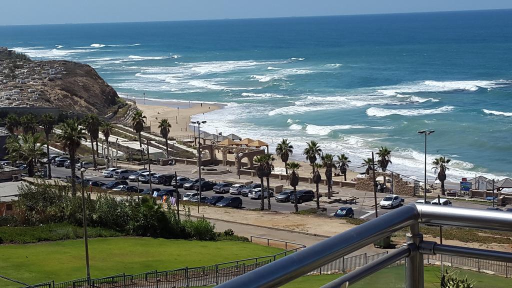 Jaffa Family Penthouse, Sea Front , 3Br, 2Ba, Apartment Tel Aviv Exterior photo